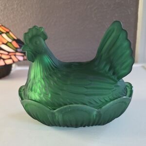 Green Glass Hen on Nest Decorative Dish
